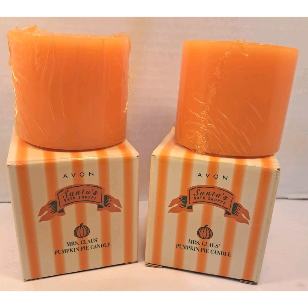 Avon Santa's Bath Shoppe Mrs. Claus Pumpkin Pie Scented Pillar Candles Set of 2!